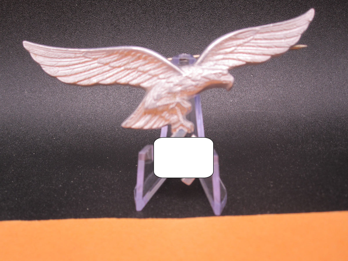 H.W. - - Großer Brustadler zur Sommeruniform der deutschen Luftwaffe