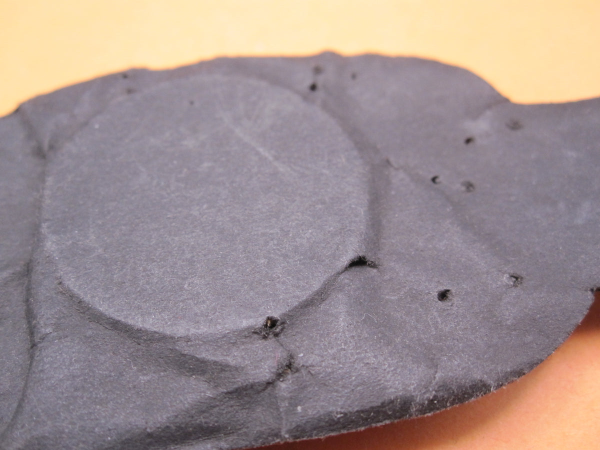 H.W. - - Mützenschwinge für die Schirmmütze der deutschen Luftwaffe