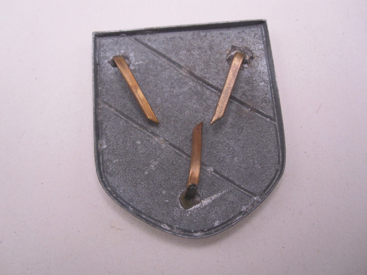 H.W. - - Helmschild für den Tropenhelm des deutschen Heeres