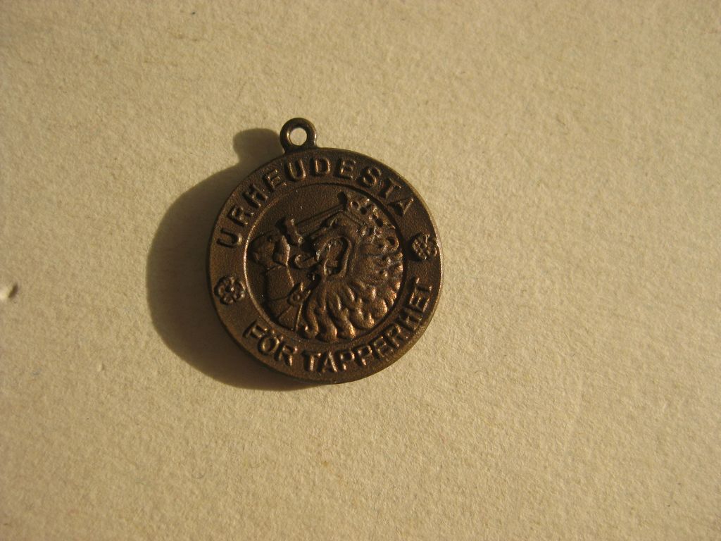 Miniatur Finnland finnische Tapferkeitsmedaille 1918 finnischer Orden Ehrenzeichen Kaiserreich Miniaturkettchen Miniaturkette Frackkette