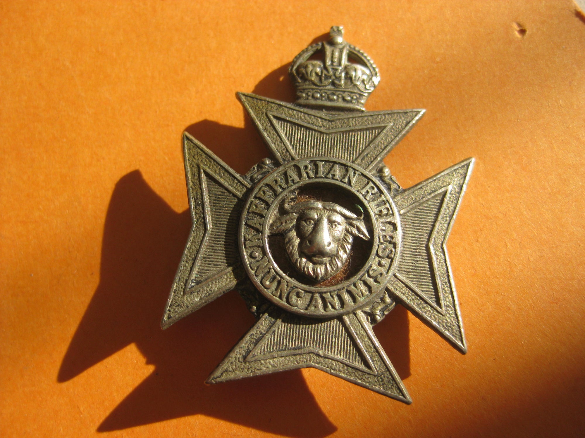 kaffrarian rifles Südafrika Uniformteil Beutestück Badge
