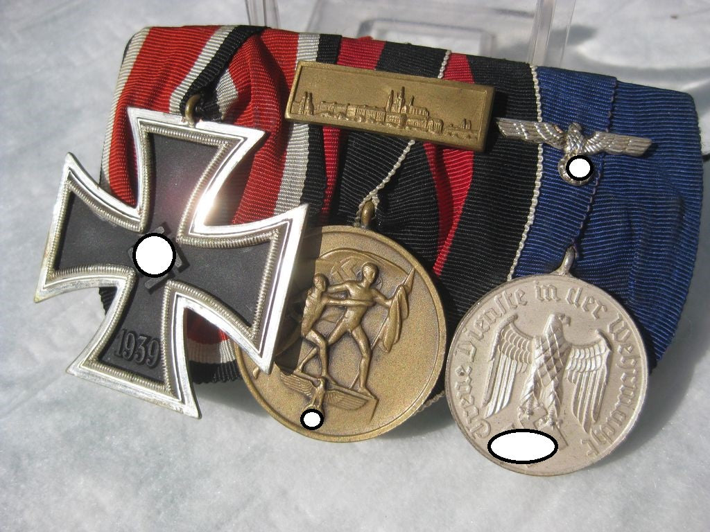 3er Ordensspange Eisernes Kreuz 2.Klasse 1939 EK2/39 Dienstauszeichnung 4 Jahre HEER Wehrmacht Einmarschmedaille 1.Oktober 1938 Sudetenmedaille mit Spange PRAGER BURG