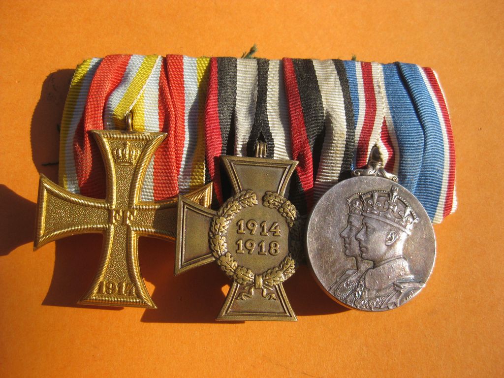 3er Ordenschnalle Ordensspange Krönungsmedaille 1937 ENGLAND Mecklenburg-Schwerin NichtkämpferEhrenkreuz Kaiserreich
