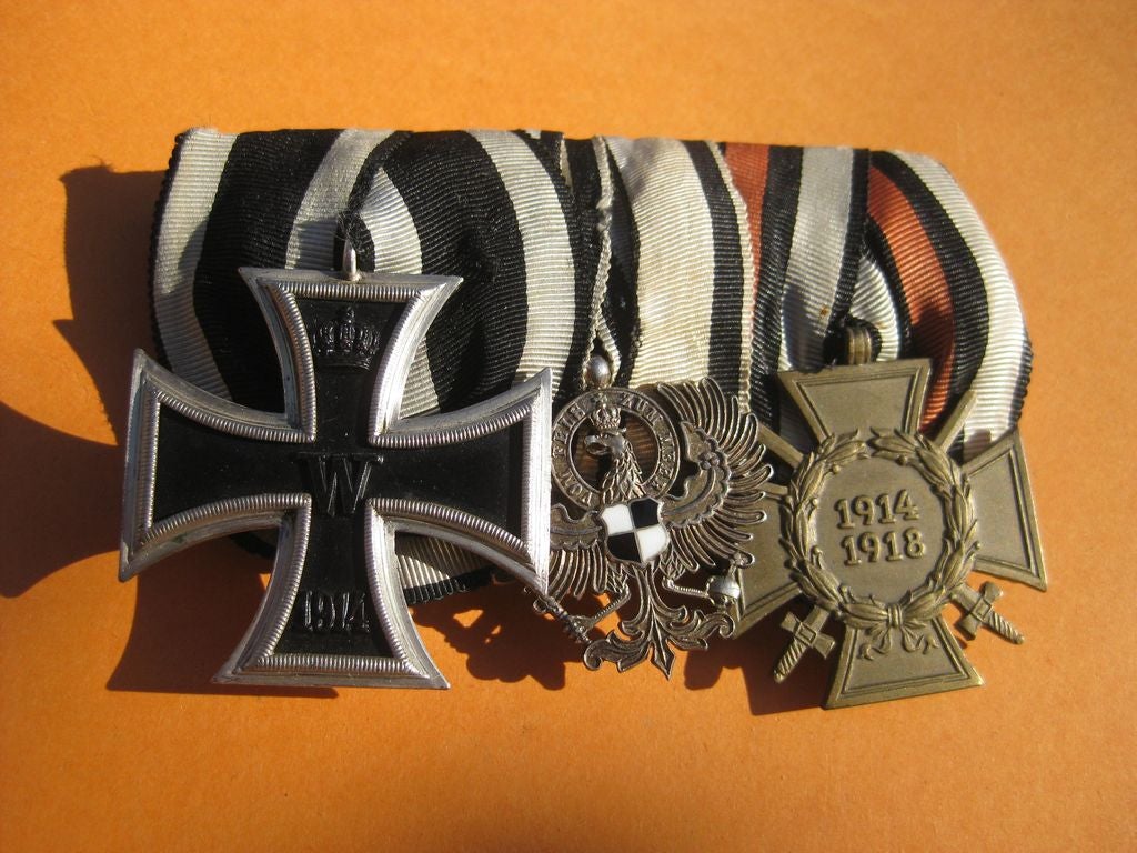 3er Ordenschnalle Ordensspange Eisernes Kreuz 2.Klasse 1914 (EK2/14) Prachtexemplar des Hohenzollern Adler der Inhaber Ehrenzeichen Auszeichnung Kaiserreich