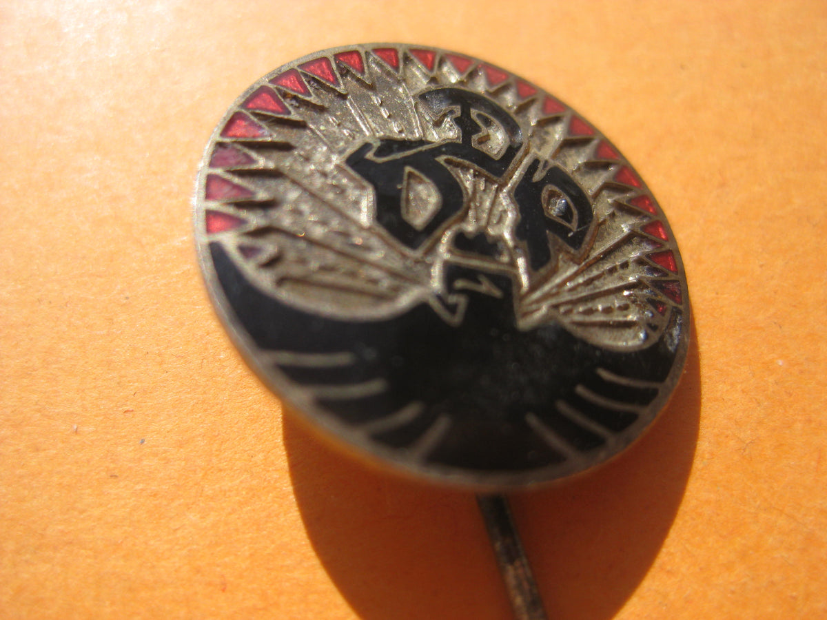 Extrem seltenes Zivilabzeichen der DVP Gründer war Gustav Stresemann