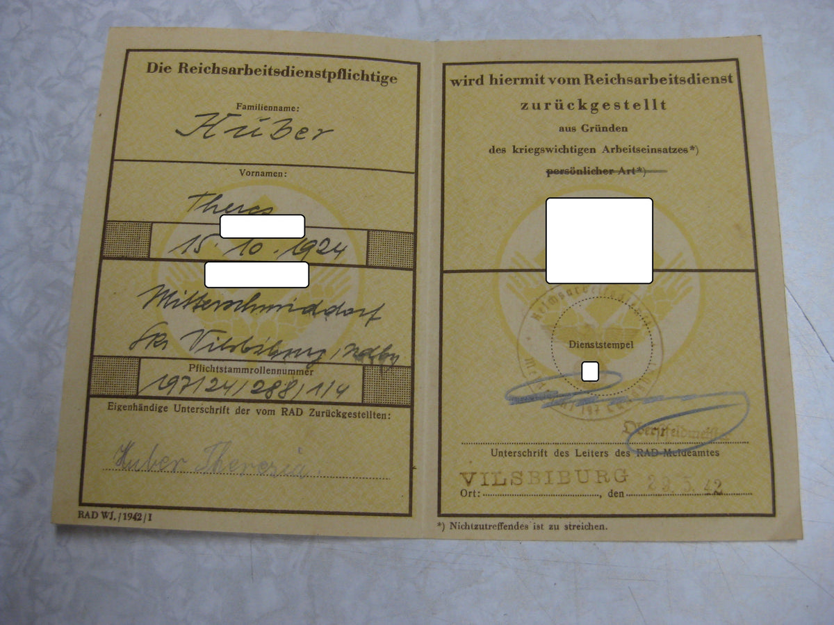 Arbeitsdienstpaß weiblicher Reichsarbeitsdienst (RADwJ) 1942