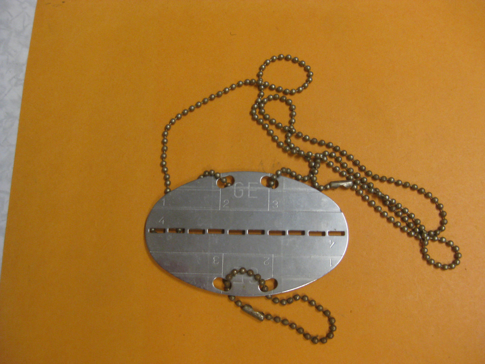 Erkennungsmarke KEIN Bodenfund !! 1000% alt und ORIGINAL Bundeswehr