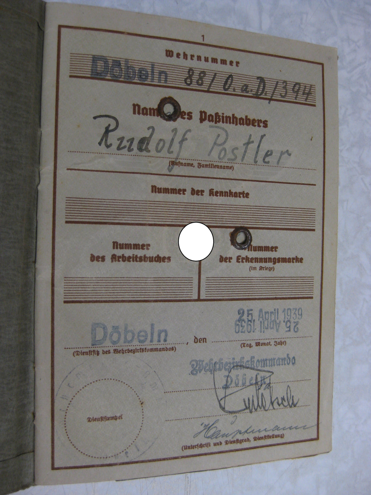 Wehrpaß Hauptmann aus Oschatz / Leipzig Wehrmacht im Stammlager Stalag IV G