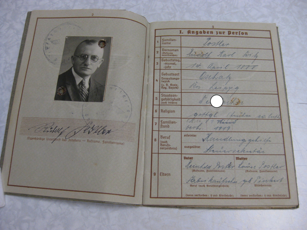 Wehrpaß Hauptmann aus Oschatz / Leipzig Wehrmacht im Stammlager Stalag IV G