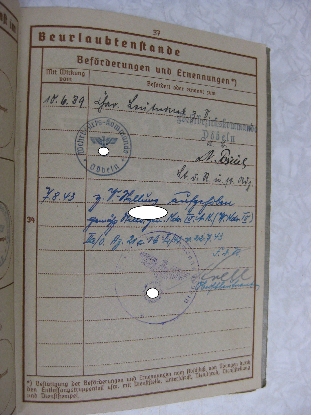 Wehrpaß Hauptmann aus Oschatz / Leipzig Wehrmacht im Stammlager Stalag IV G