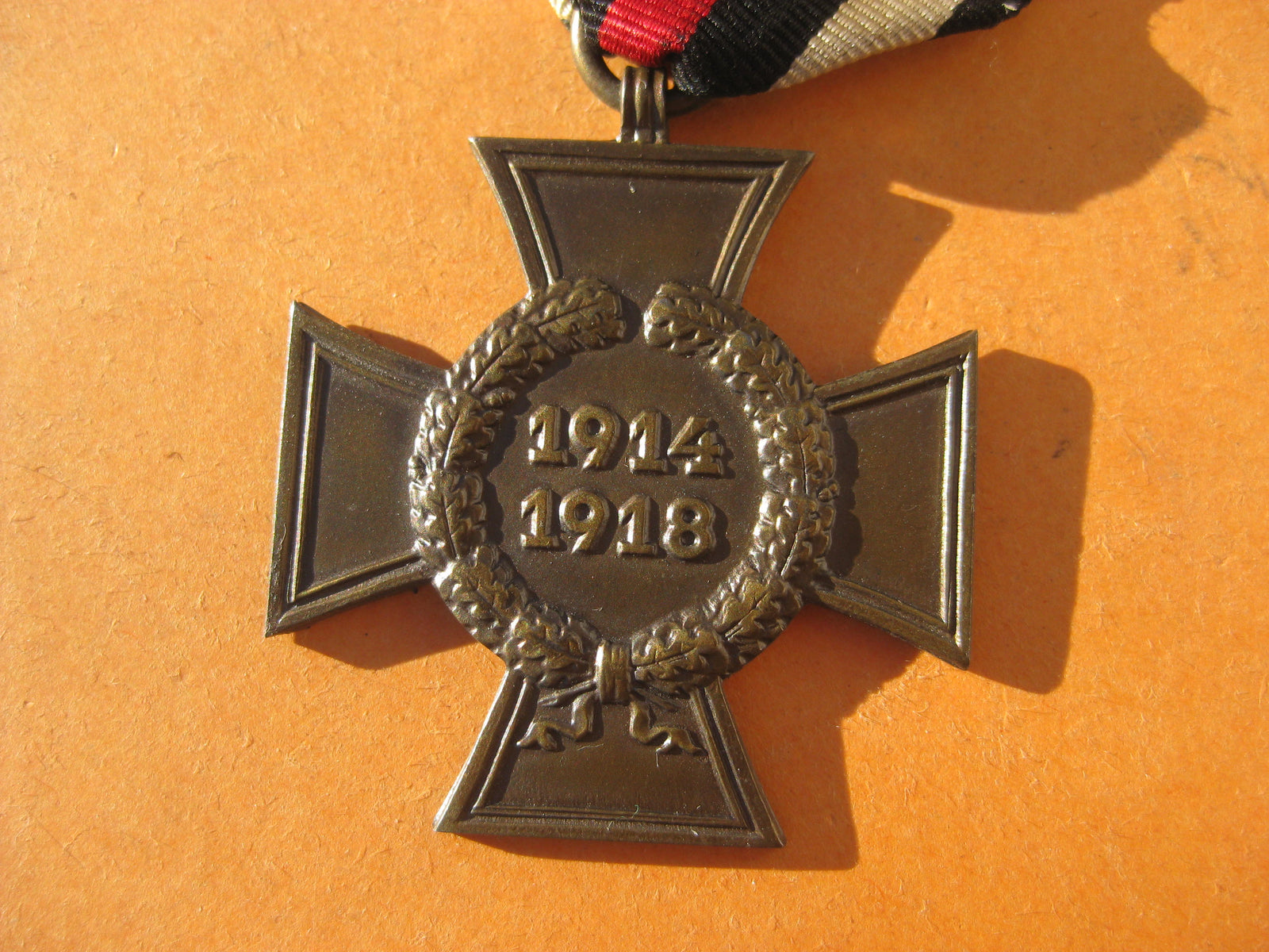 Ehrenkreuz des 1.Weltkrieges  für Kriegsteilnehmer 1914 - 1918 Hersteller: Wernstein