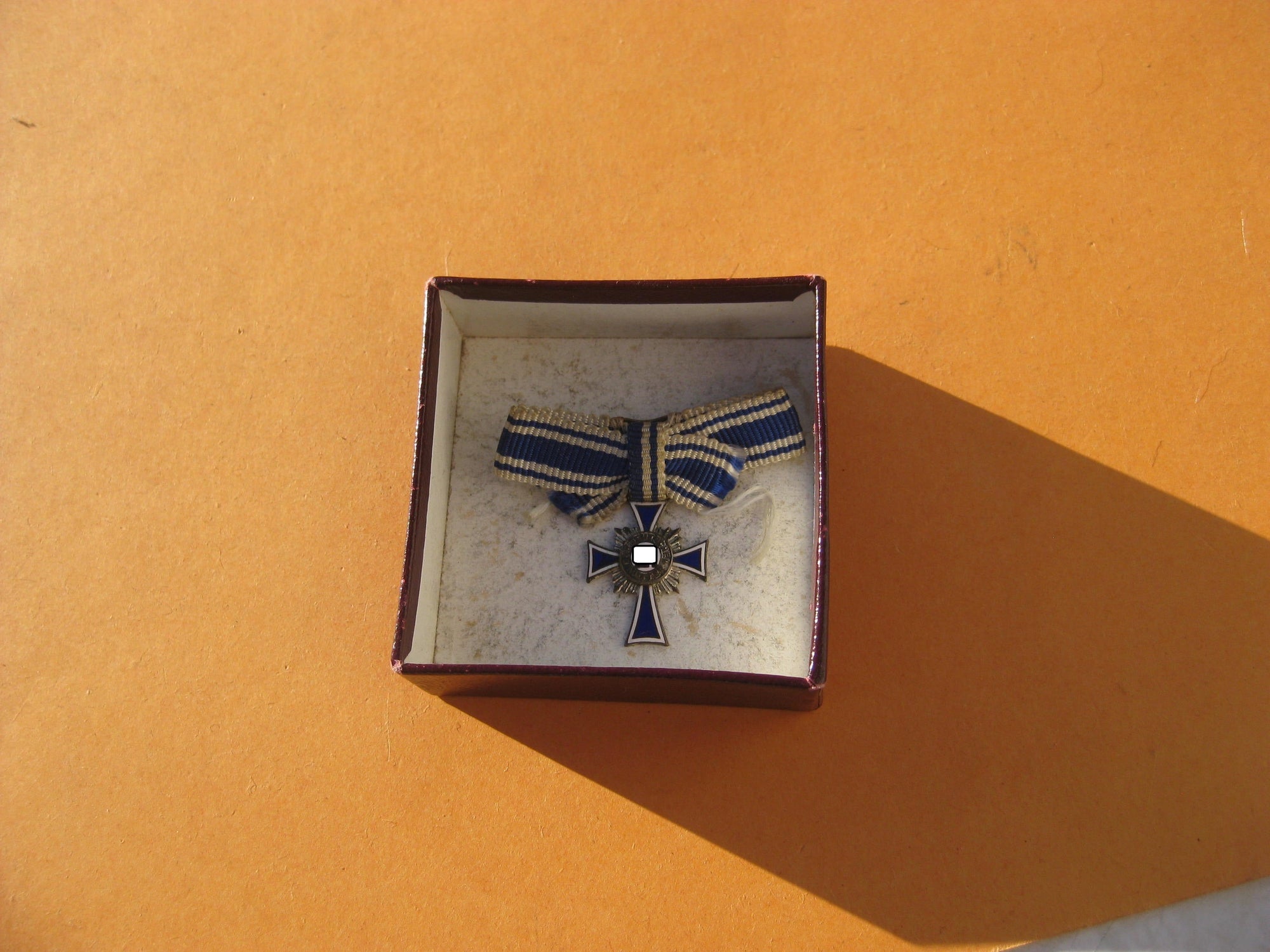 Mutterkreuz in Silber -Miniatur- in LDO Schachtel