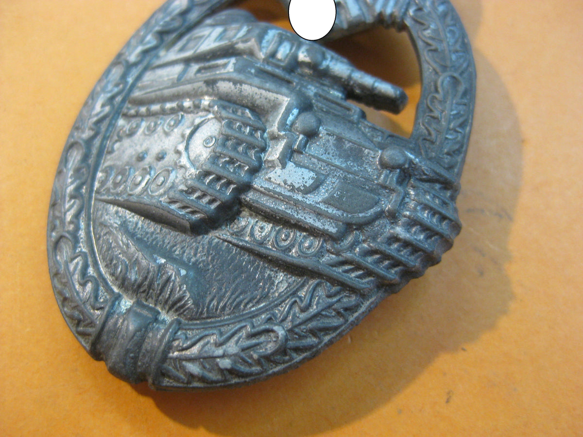 Panzerkampfabzeichen in Silber Hersteller: Karneth