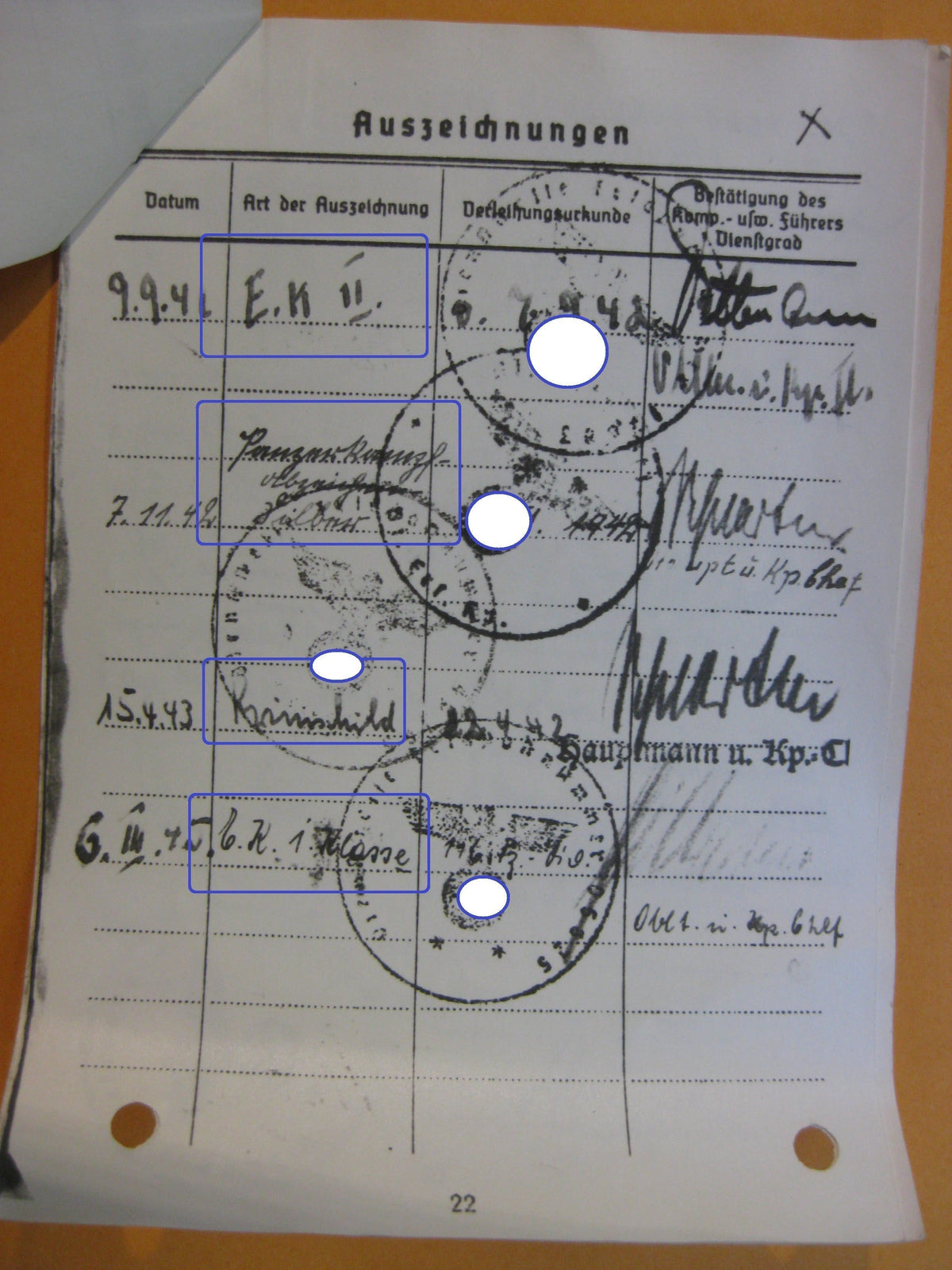 Panzerkampfabzeichen in Silber Hersteller: Karneth