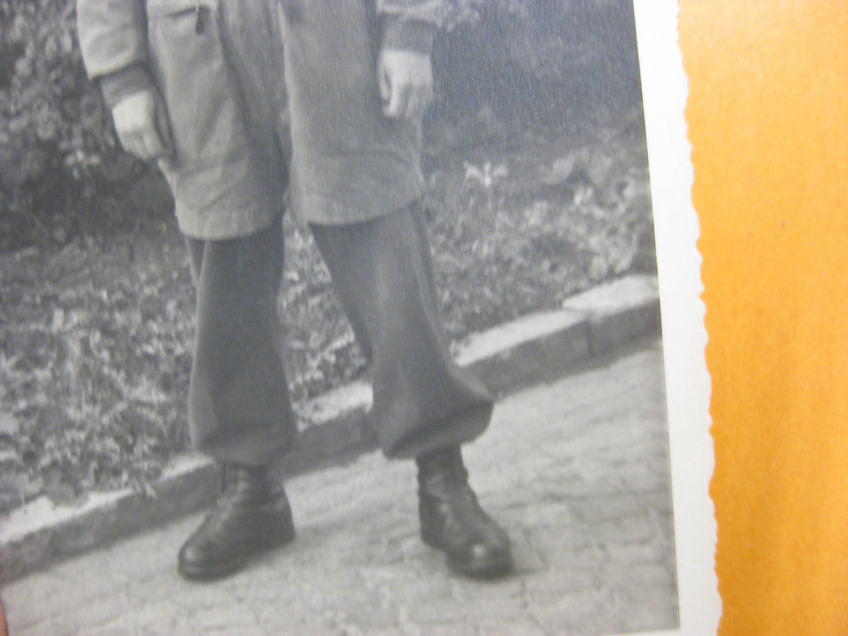 Uniformfoto Fallschirmtruppe Fallschirmschütze der Wehrmacht Springerhelm Fallschirmjägerhelm Stahlhelmfoto 3.Reich