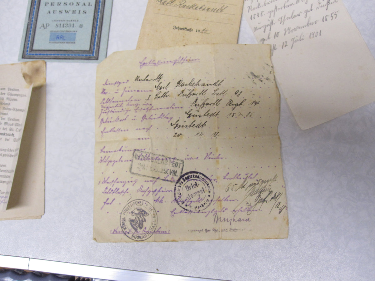 EK2/14 Militärpaß Soldbuch Überweisungsnationale Hildesheim Husaren Regiment 9 Personalausweis britische Zone Gustedt Wolfenbüttel Elbe