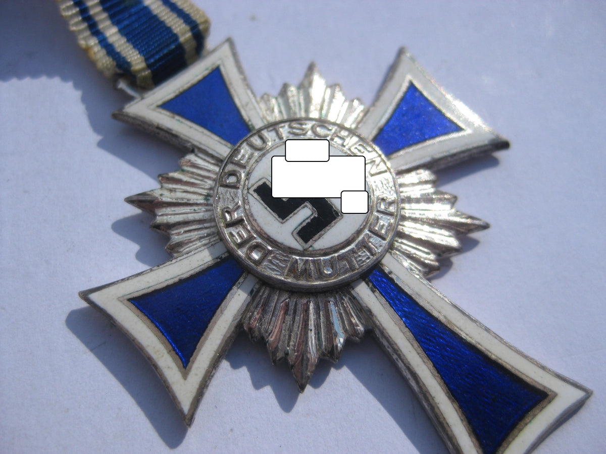 Ehrenkreuz der deutschen Mutter / Mutterkreuz in Silber / Zweite Stufe