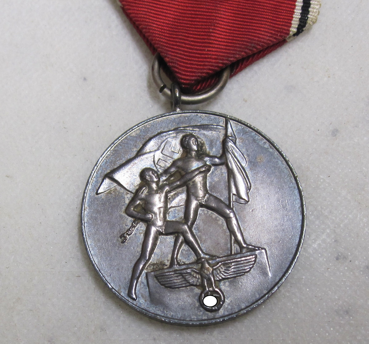 Anschlußmedaille 13.März 1938 / Österreichmedaille im Verleihungsetui      H.W.