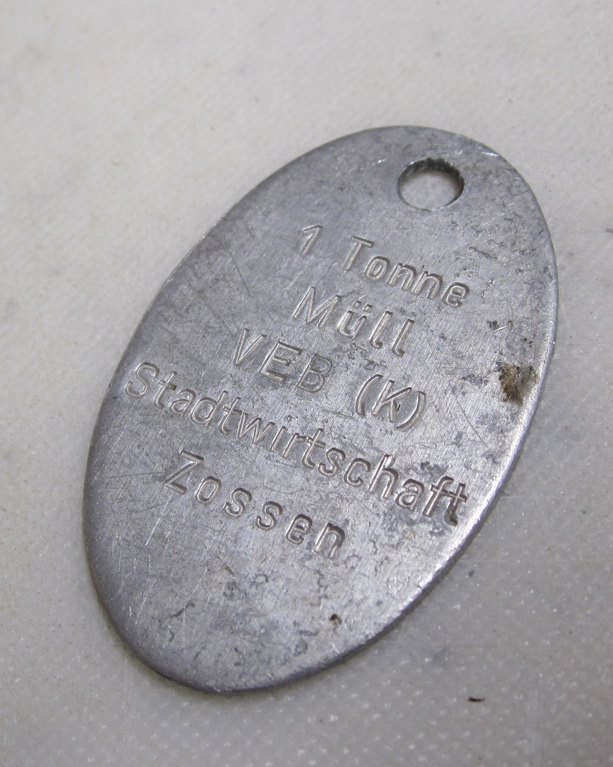 Abzeichen DDR Müllmarke der Stadt ZOSSEN in Brandenburg