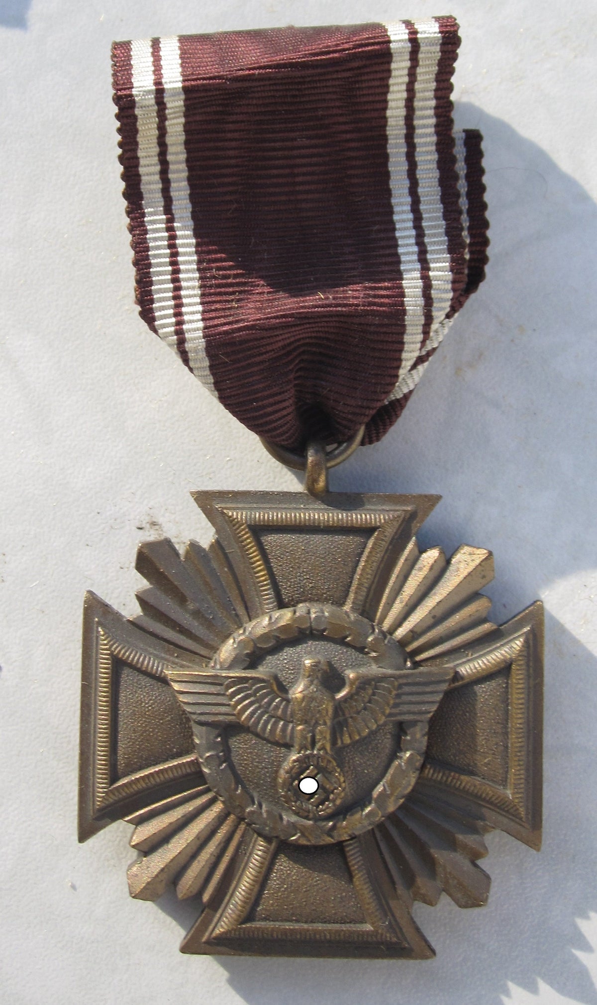 NSDAP Dienstauszeichnung für 10 Jahre in Bronze Hersteller: M1/143