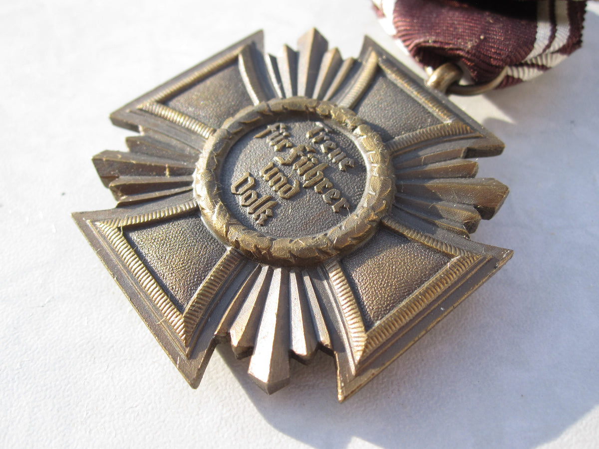 NSDAP Dienstauszeichnung für 10 Jahre in Bronze Hersteller: M1/143
