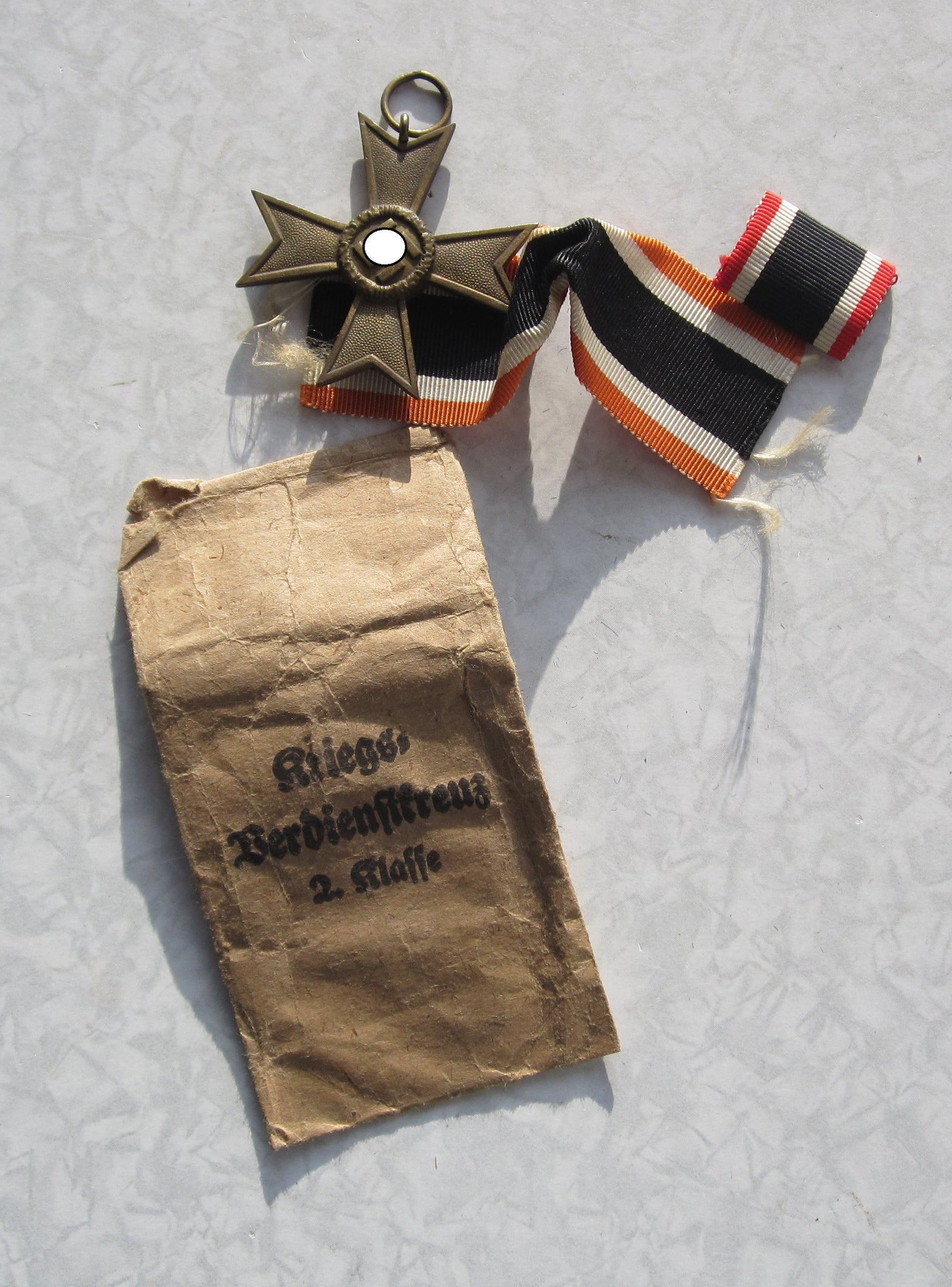 Kriegsverdienstkreuz 2.Klasse OHNE Schwertern KVK2/39 in Verleihungstüte Bury & Leonard Hanu
