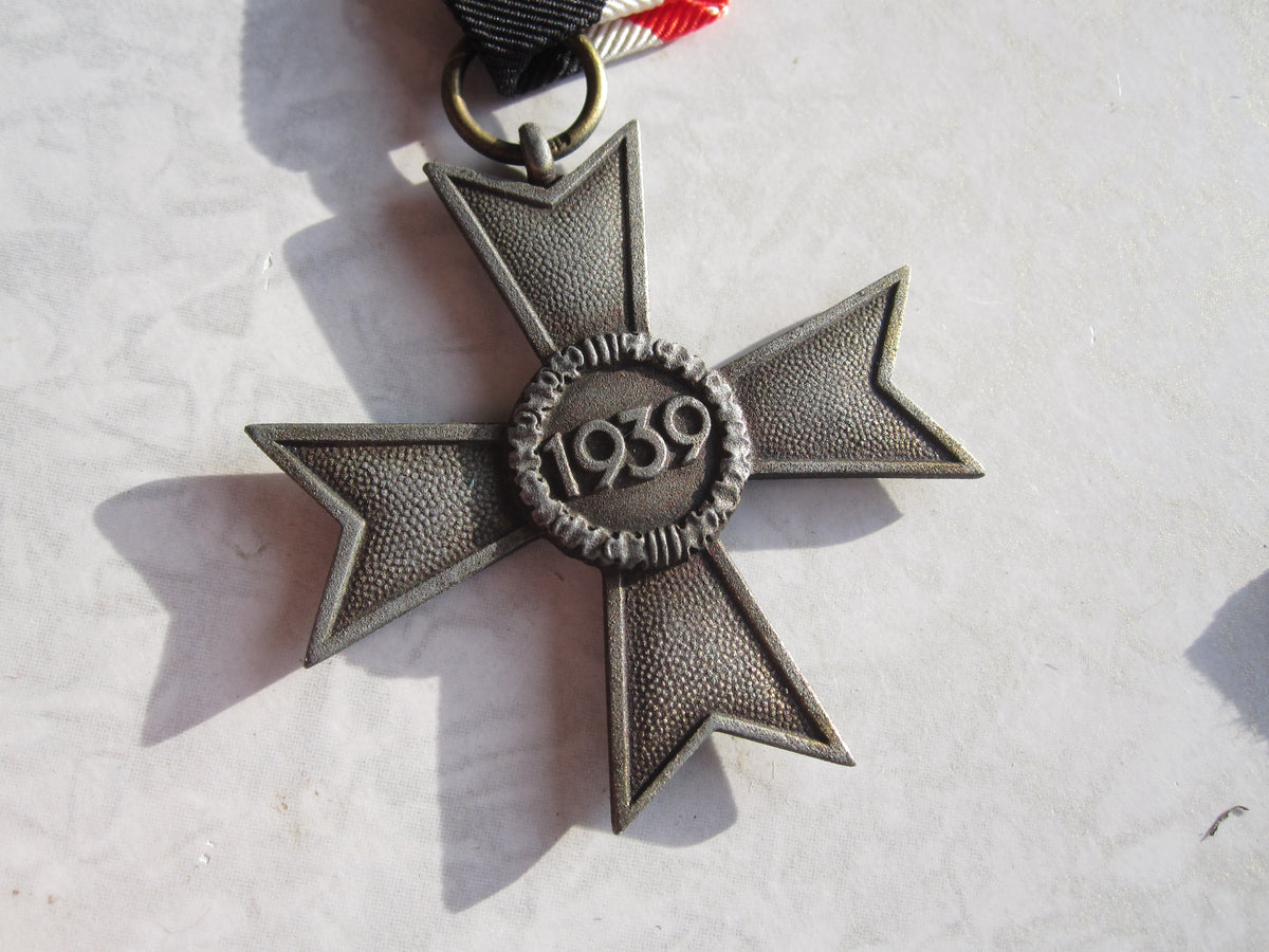 Kriegsverdienstkreuz 2.Klasse OHNE Schwertern KVK2/39 in Verleihungstüte Wiedmann Frankfurt