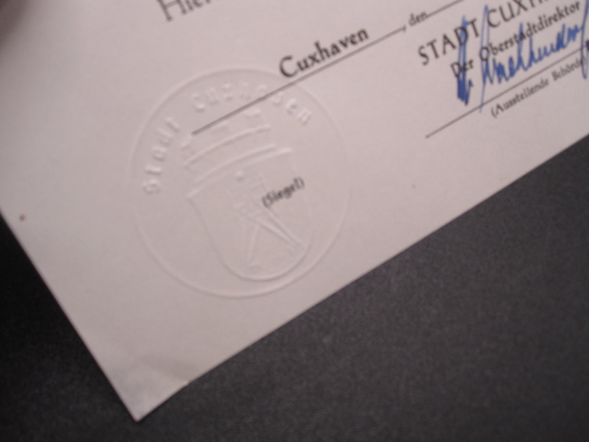 Verleihungsurkunde / Besitzzeugnis &amp; Gedenkmedaille Sturmflutmedaille Cuxhaven 1962