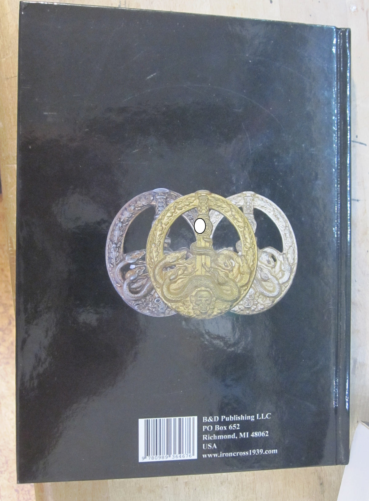 Buch THE ANTI PARTISAN BADGE