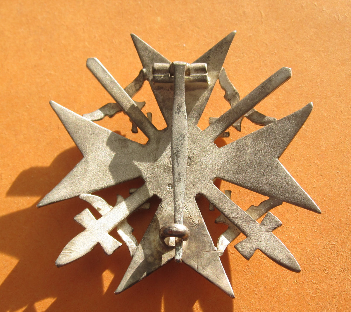 Spanienkreuz mit Schwertern in SILBER Hersteller: CEJ Junker LEGION CONDOR