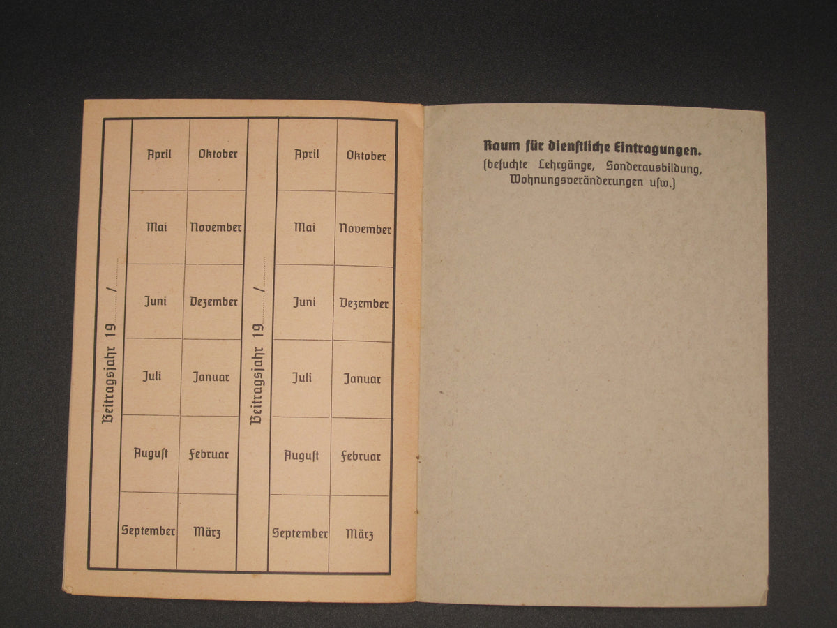 H.W.  -  -  Reichsluftschutzbund (RLB) Mitgliedsbuch Saulheim Hessen