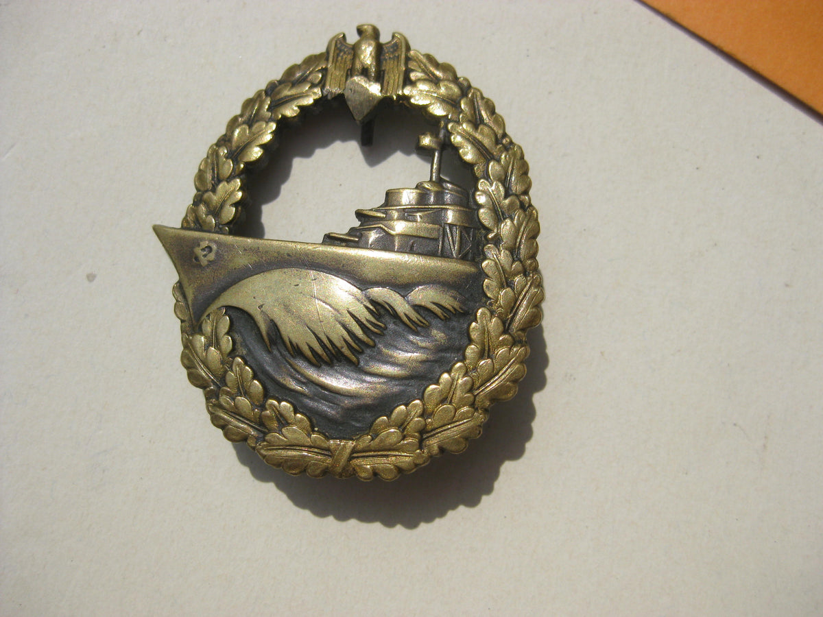 Zerstörer Kriegsabzeichen der Kriegsmarine Hersteller:  Schwerin