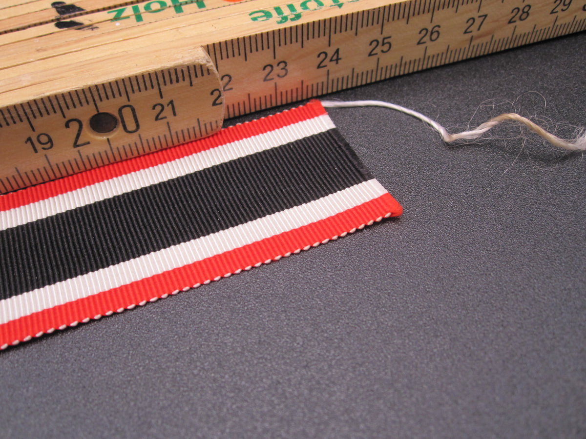 Original Ordensband zum Kriegsverdienstkreuz 2.Klasse 1939 (KVK2/39)