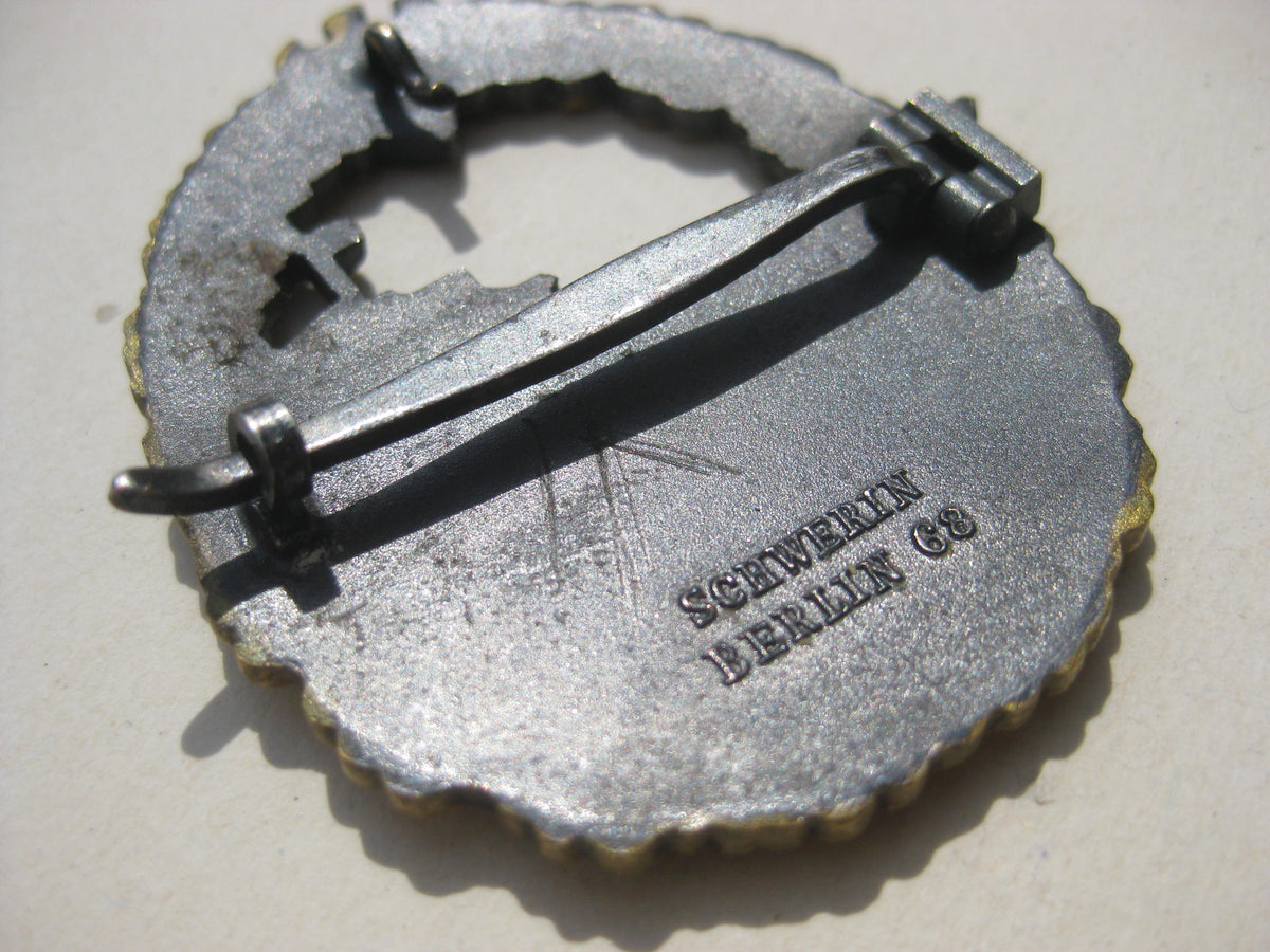 Zerstörer Kriegsabzeichen der Kriegsmarine Hersteller:  Schwerin