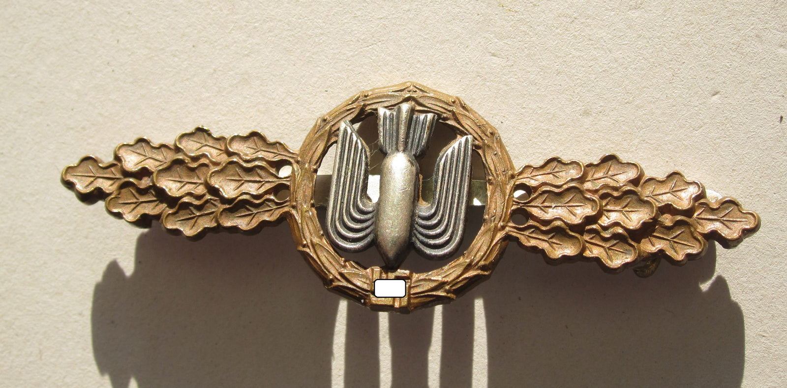 Frontflugspange für Kampfflieger in BRONZE aus BUNTMETALL