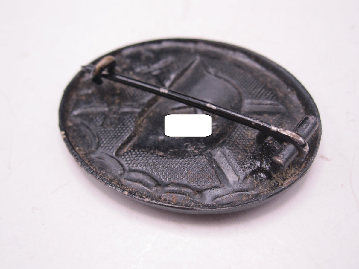 Verwundetenabzeichen 1939 in Schwarz Hersteller: &quot;32&quot;