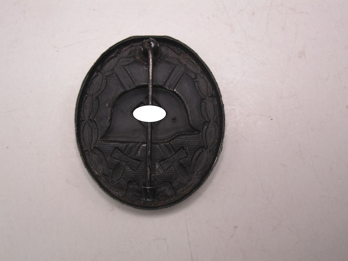 Verwundetenabzeichen 1939 in Schwarz Hersteller: &quot;93&quot;