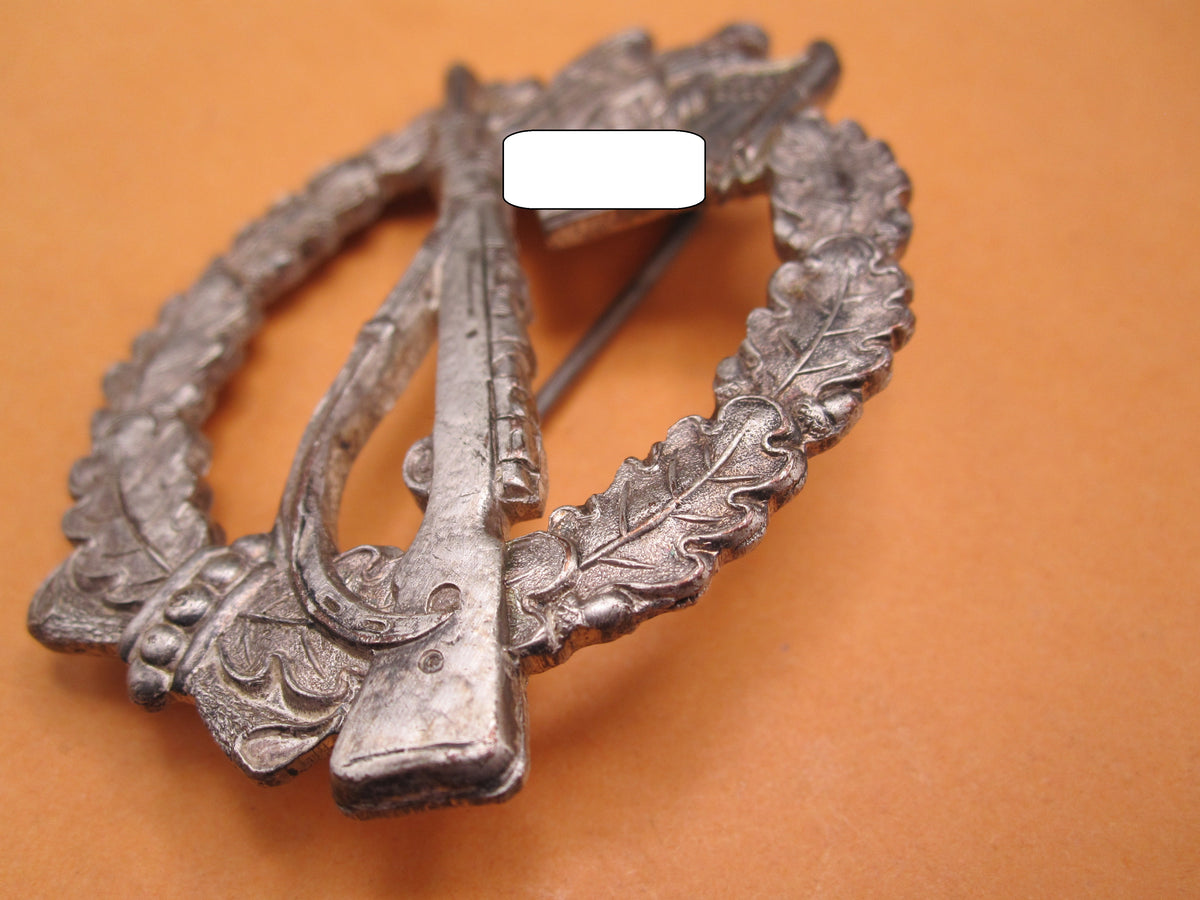 Infanterie Sturmabzeichen (ISA) des Heeres in Silber C.E. JUNCKER Mint Condition