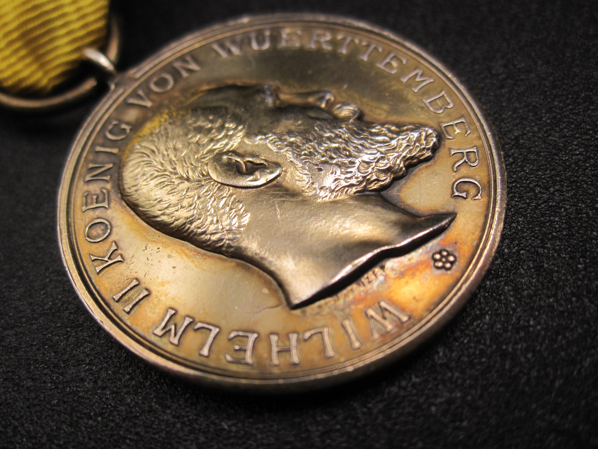 Tapferkeitsmedaille Wilhelm König von Württemberg in GOLD