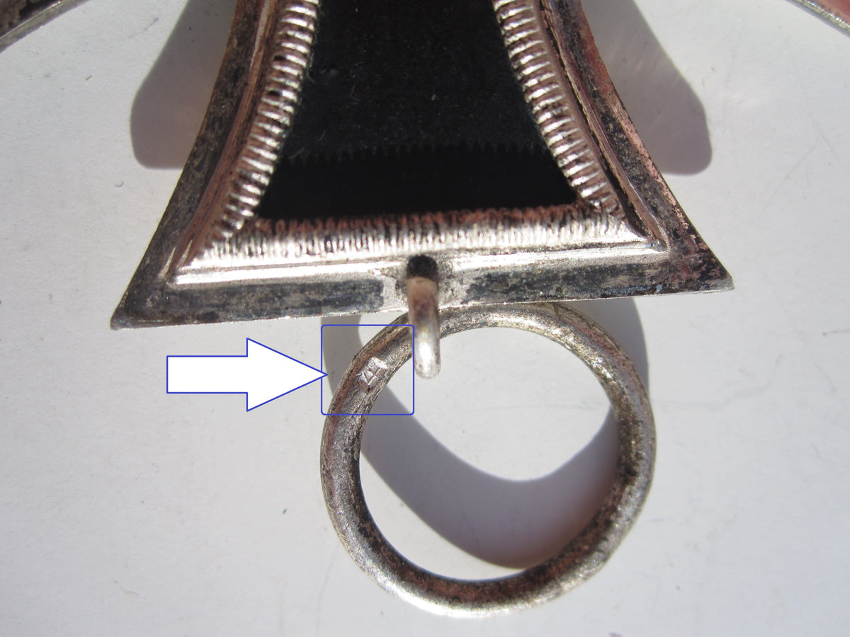 Eisernes Kreuz 2.Klasse 1939 (EK2/39)  Hersteller "4"