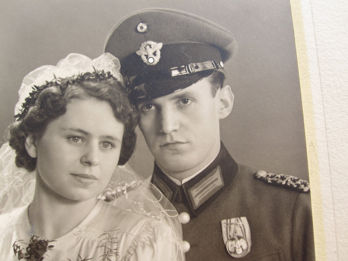 Uniformfoto / Hochzeitsfoto auf Pappe Beuthen O.S. ca 1939