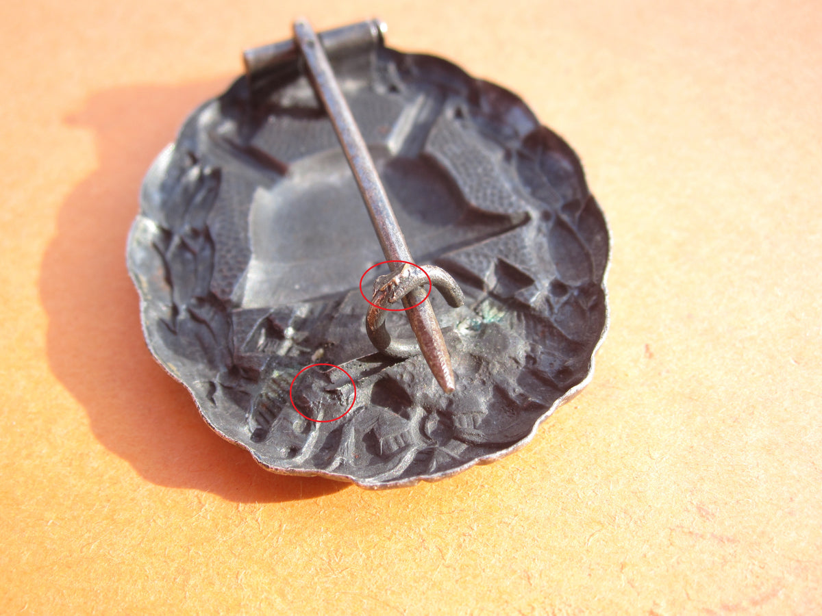 Verwundetenabzeichen in Silber 1918 aus Eisen (VAZ) GODET