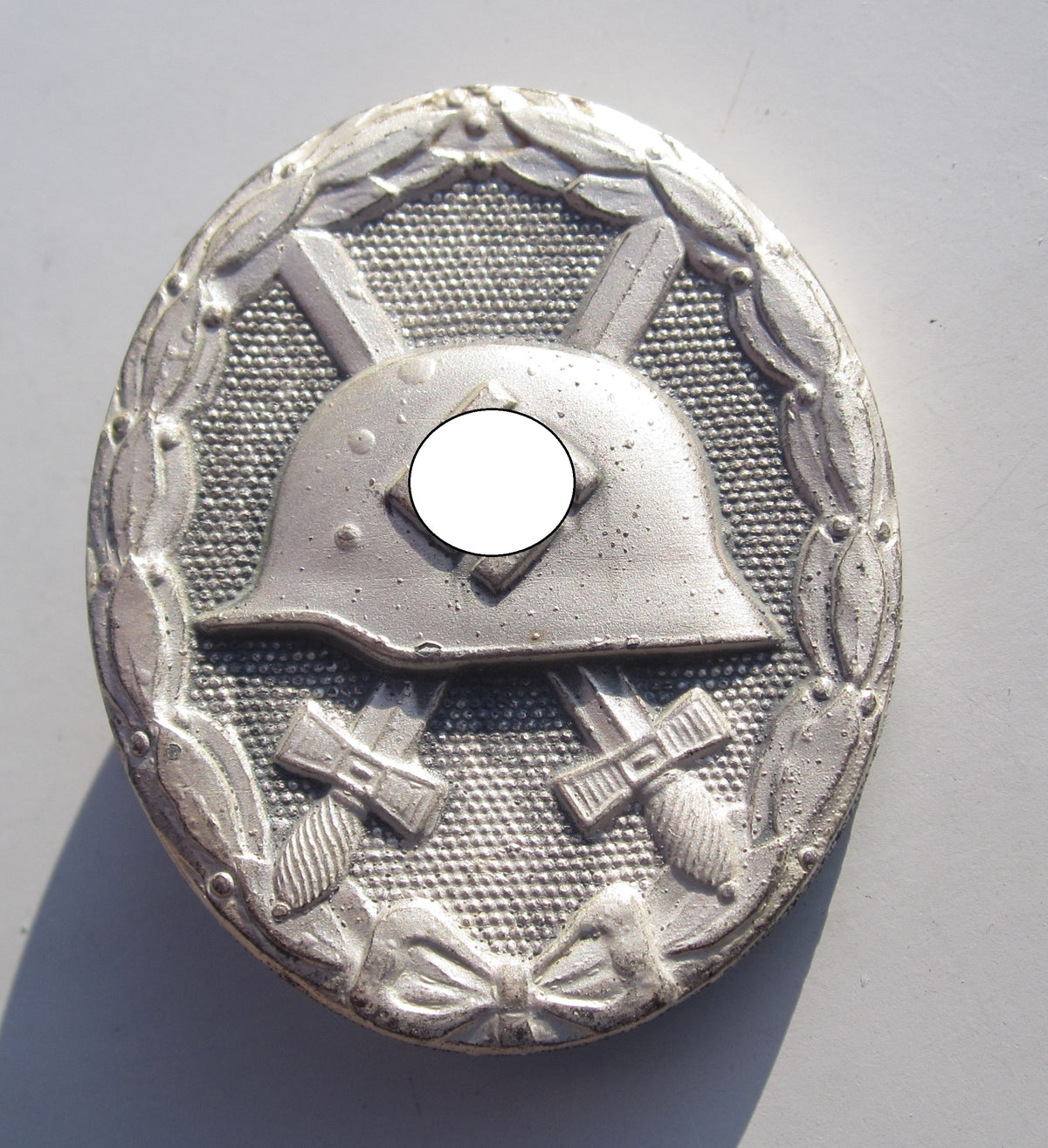 Verwundetenabzeichen 1939 in Silber in Verleihungstüte Hersteller &quot;100&quot; Mint Condition