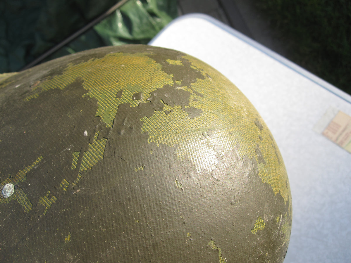 Originaler  US - Rauhtarnlackierung  Stahlhelm M1 Army Vietnam 2.Weltkrieg