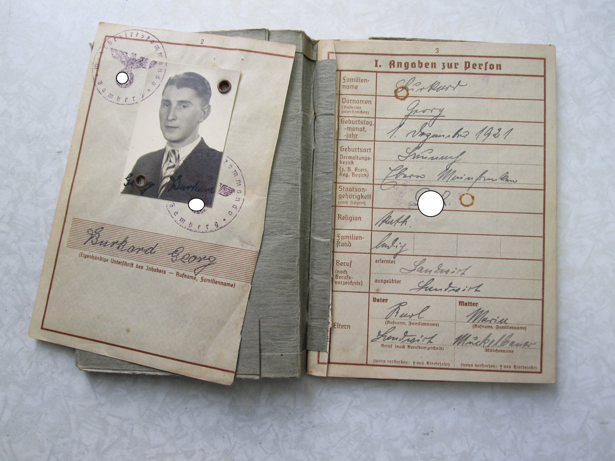 Wehrpaß / Soldbuch Bamberg Panzervernichter