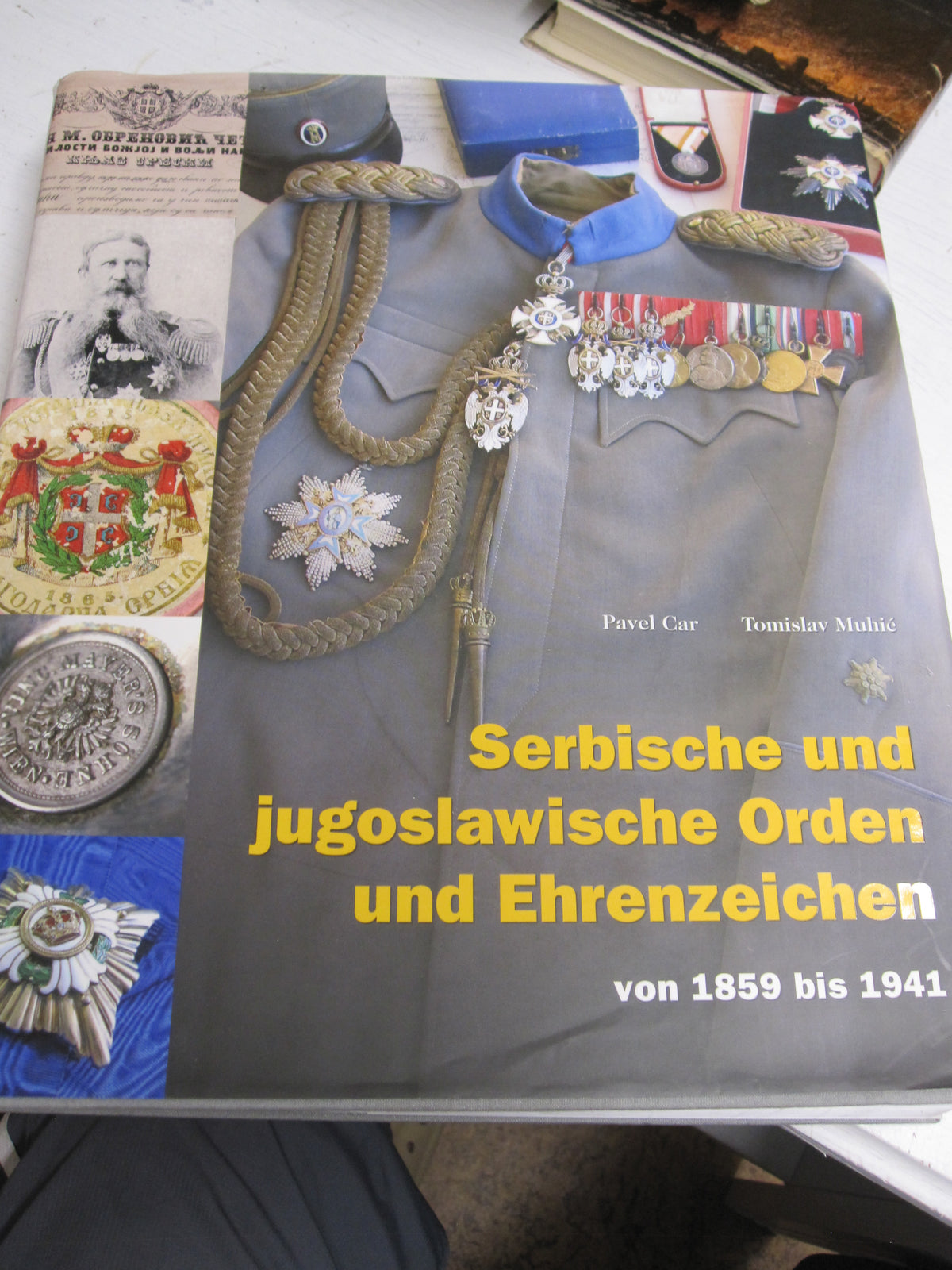 Buch Serbische und jugoslawische Orden und Ehrenzeichen von 1859 bis 1941