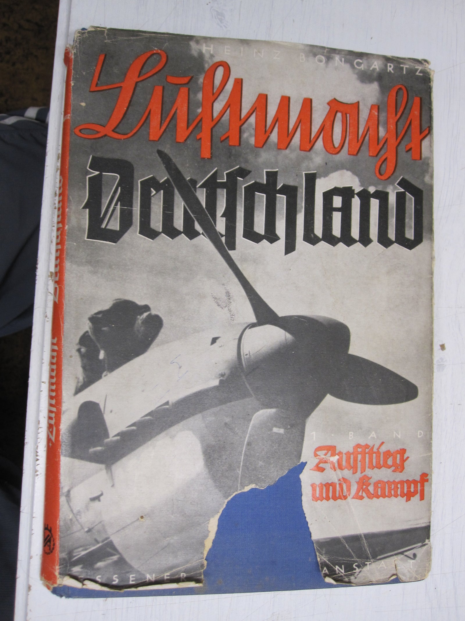 Buch Luftmacht Deutschland . Aus dem Archiv eines Ritterkreuzträgers