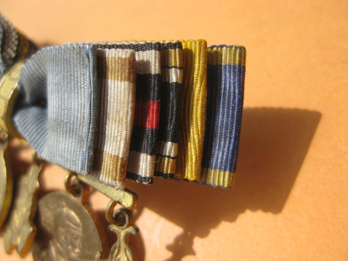 H.W.    -  -    6er Miniatur Miniaturkettchen Miniaturkette