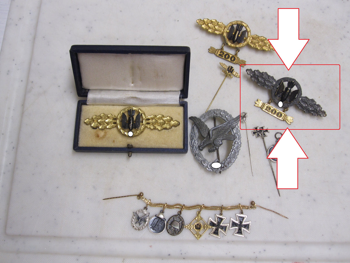 Frontflugspange für Kampfflieger in GOLD mit Einsatzzahl 200