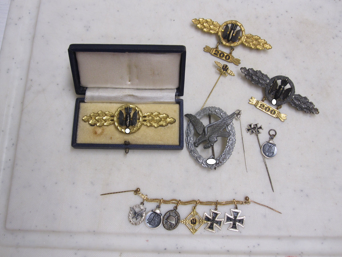 Flugbuch Verleihungsurkunden Besitzzeugnisse Dokumente für Kampfflieger KG53 LEGION CONDOR